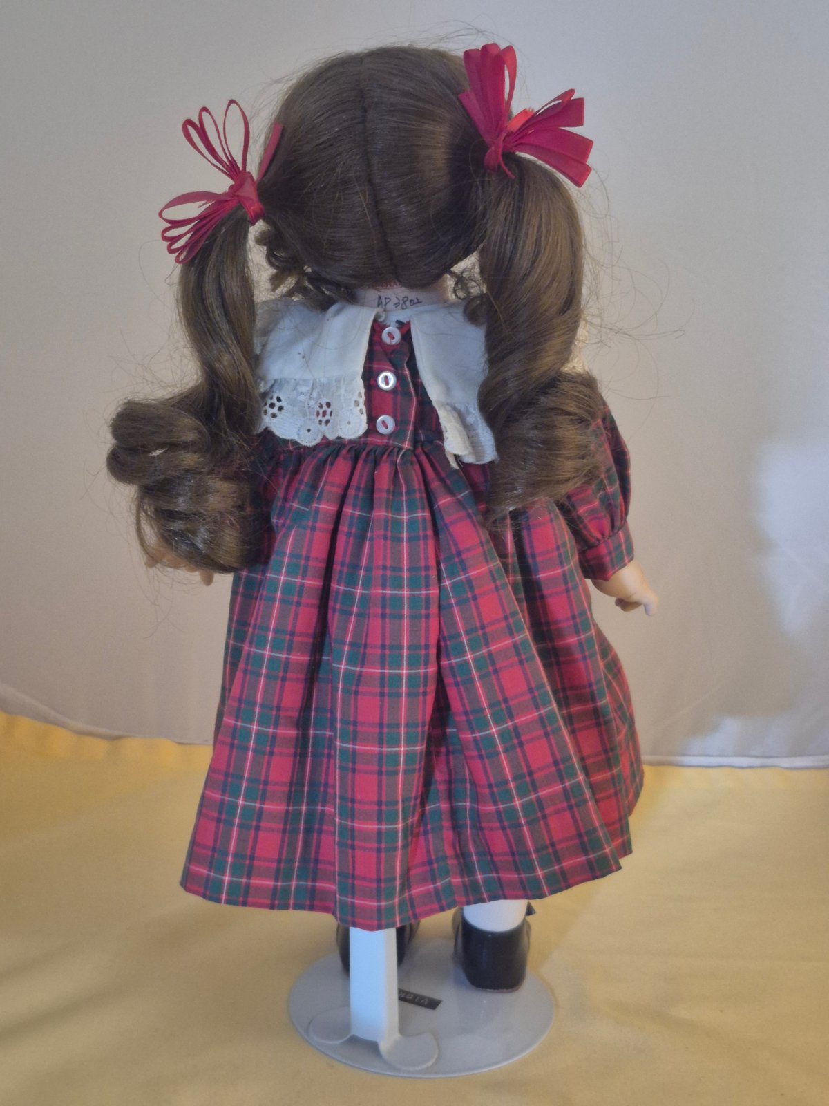 Das Puppen Kunstarchiv - Vicky - 43 cm - Porzellankopf - Sammlerstück
