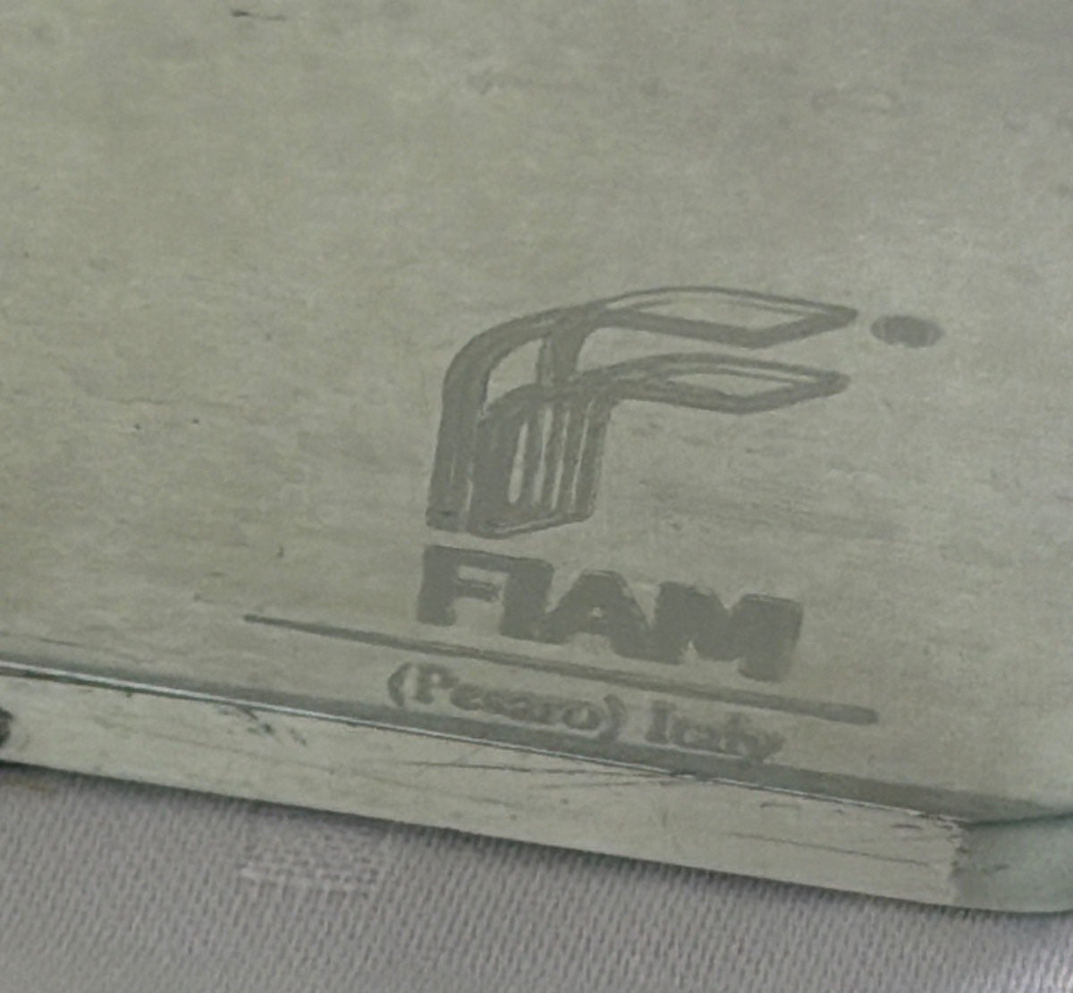 FIAM Beistelltisch Glashocker Sofatisch Glas gebogen Design Italien Vintage