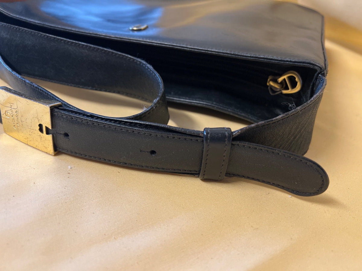AIGNER Munich Vintage Leder Schultertasche Umhängetasche Schwarz Reißverschluss