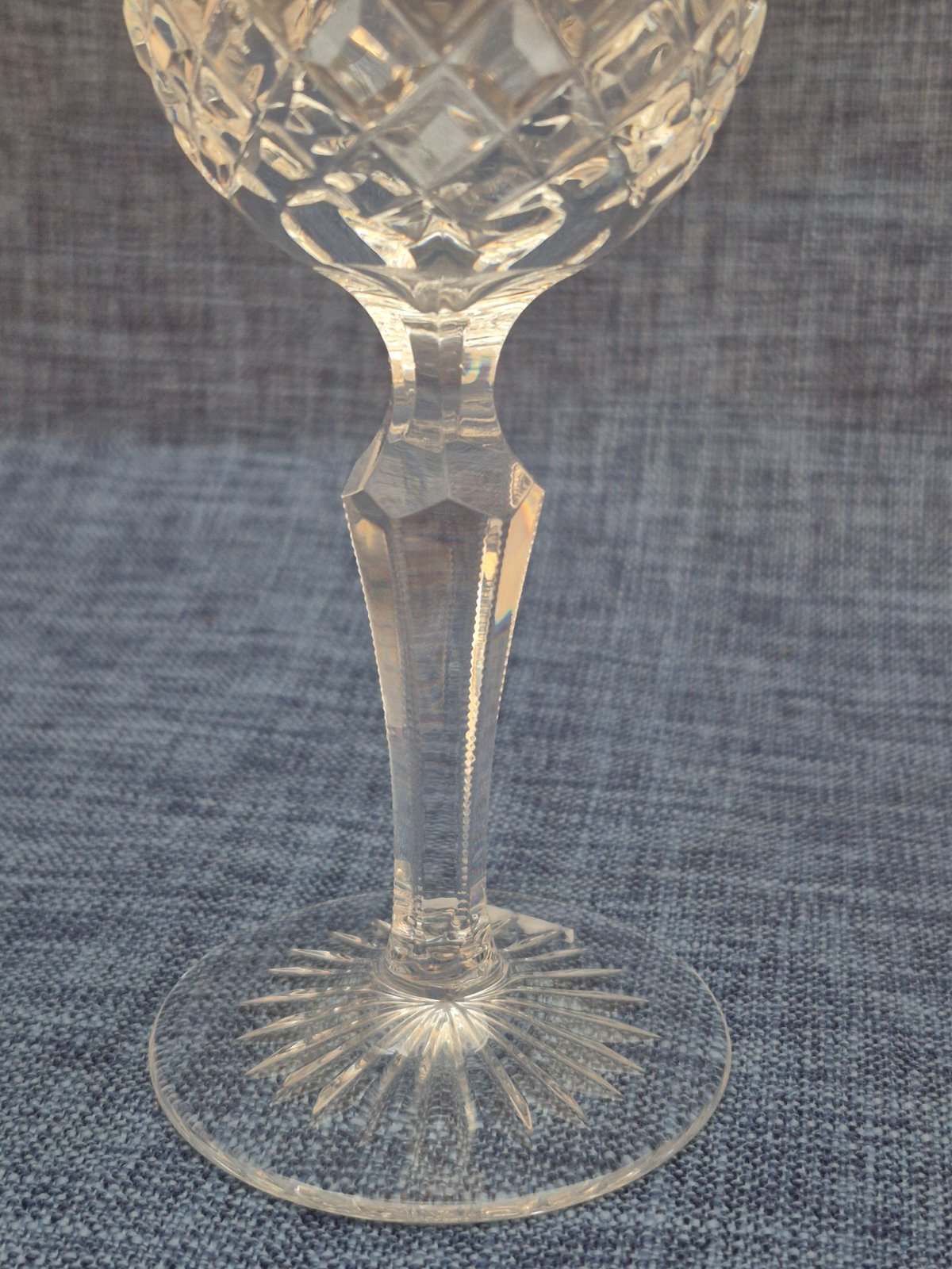 Josephinen Hütte, Serie: Ernestine, 4 Weingläser, 24 Karat Golddekor