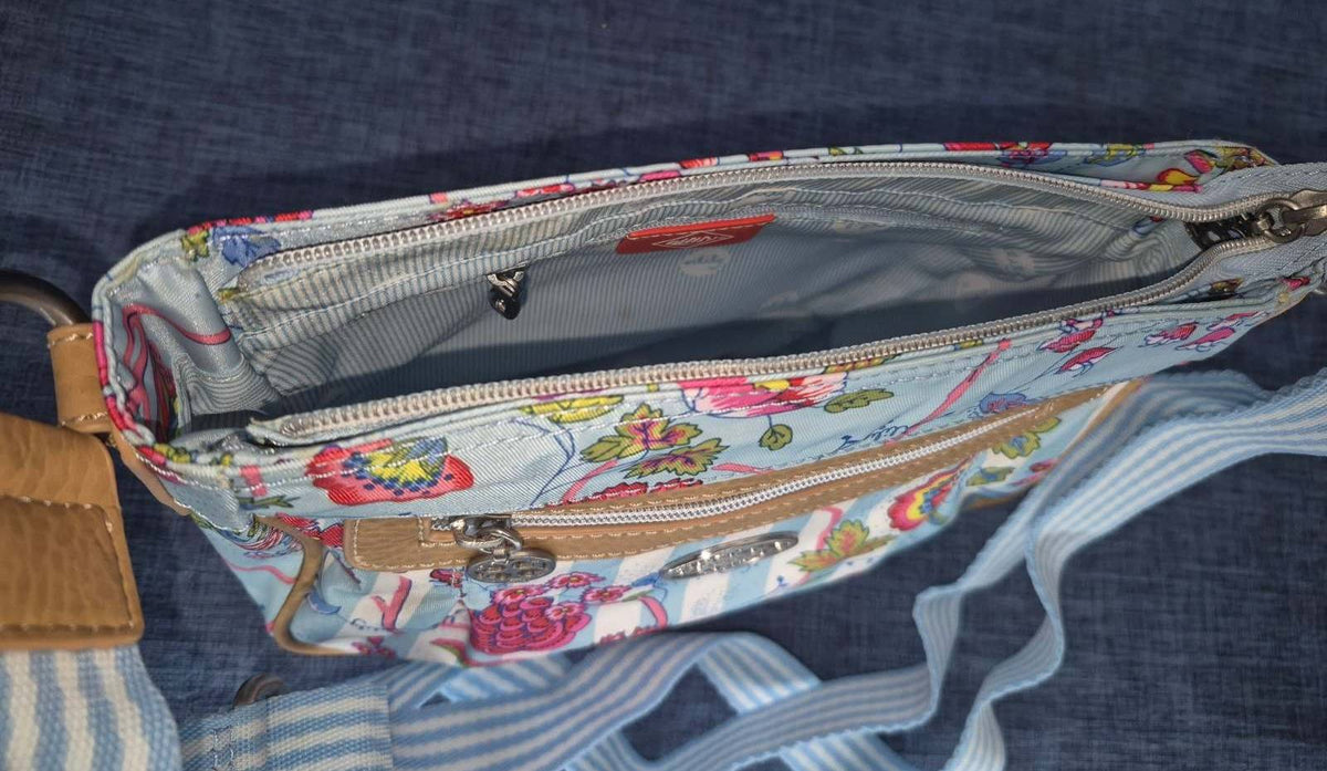 Oilily Umhängetasche Crossbody Bag Blumen Streifen Hellblau Bunt Damen