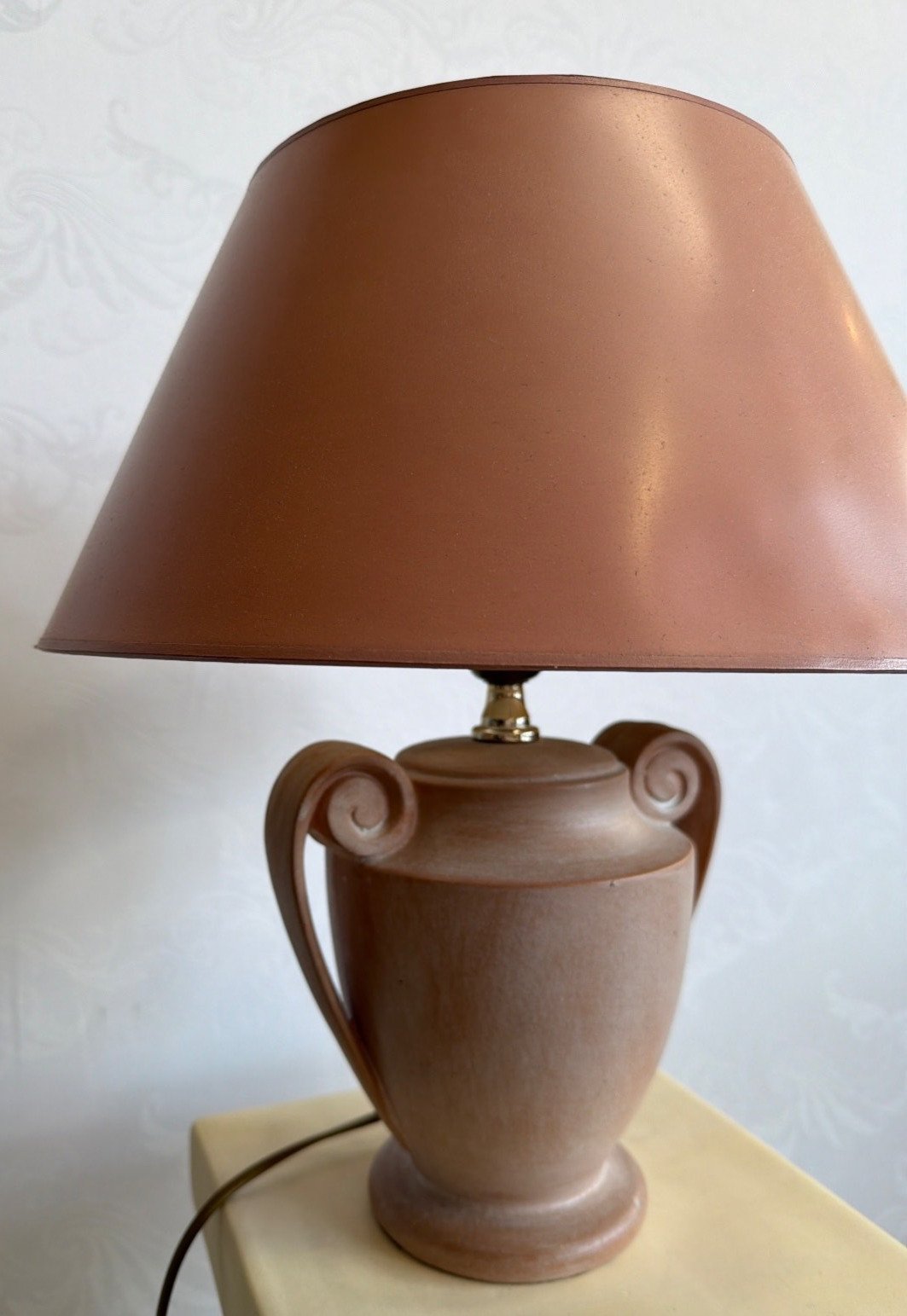 Tischlampe Keramik Amphore Henkel rosa altrosa Lampenschirm  Vintage