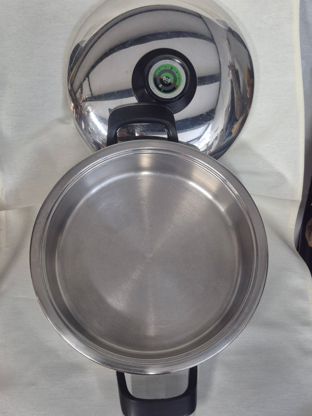 AMC Edelstahltopf - Nr. 68028 - Visiothermdeckel - Durchm. 24 cm - 2,6 l