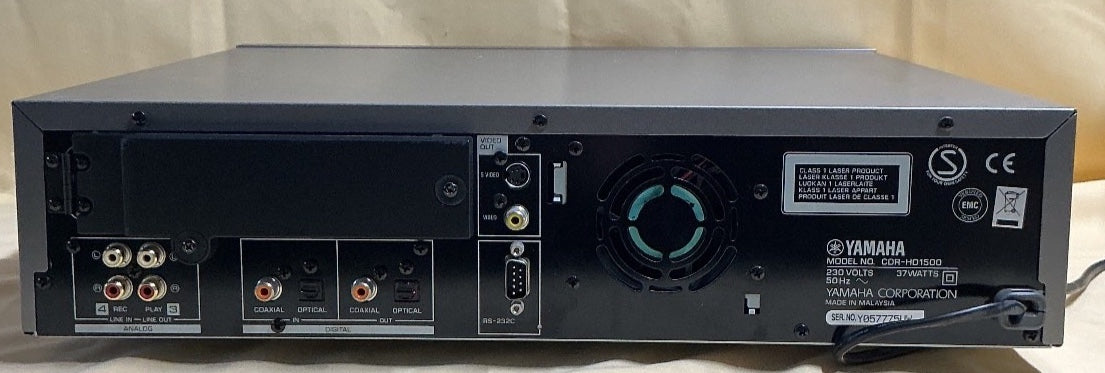 Yamaha CDR-HD1500 Natural Sound HDD CD Recorder Silber Hi-Fi gebraucht