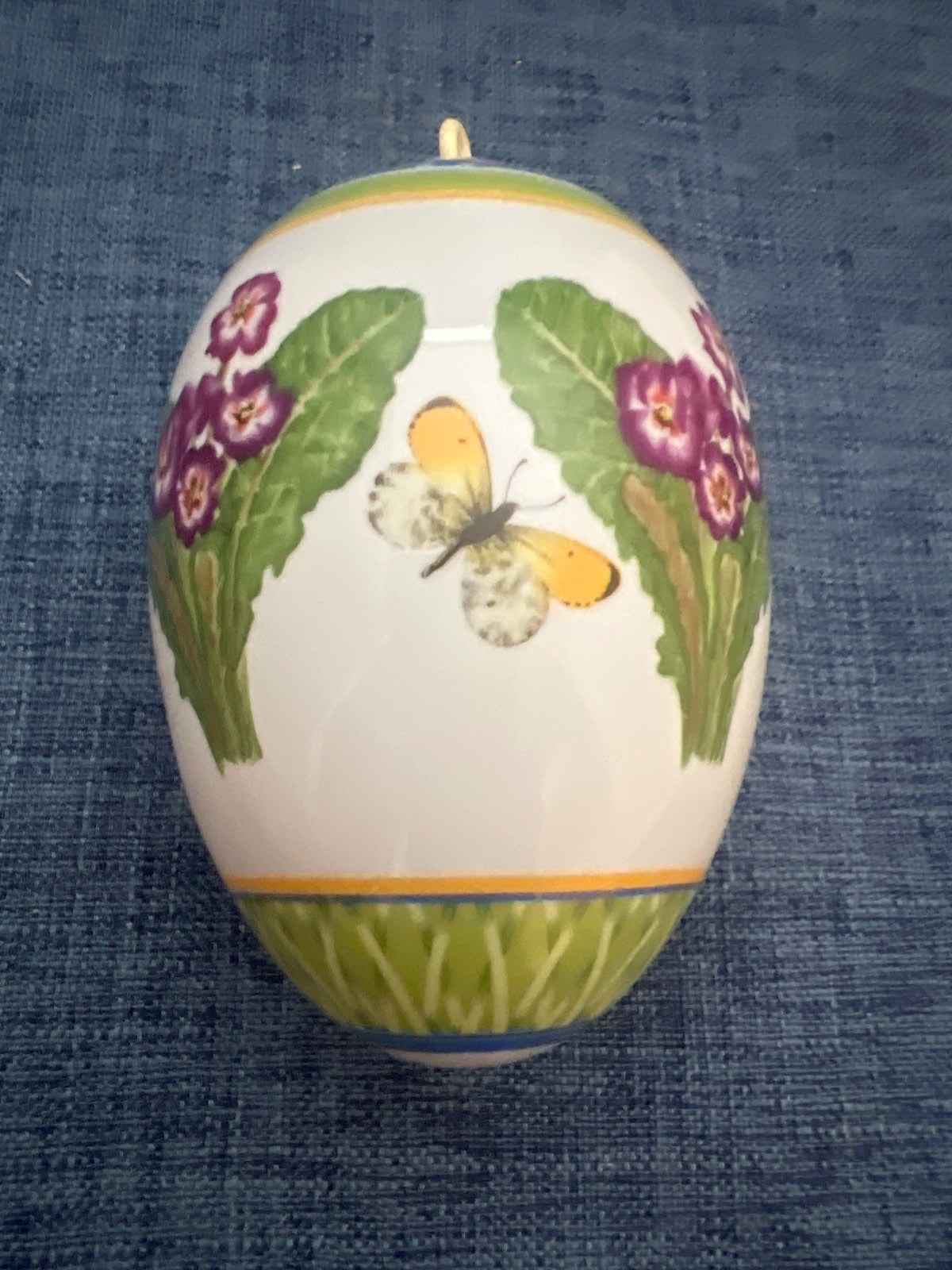 Hutschenreuther Porzellan Osterei Blumen mit Schmetterling