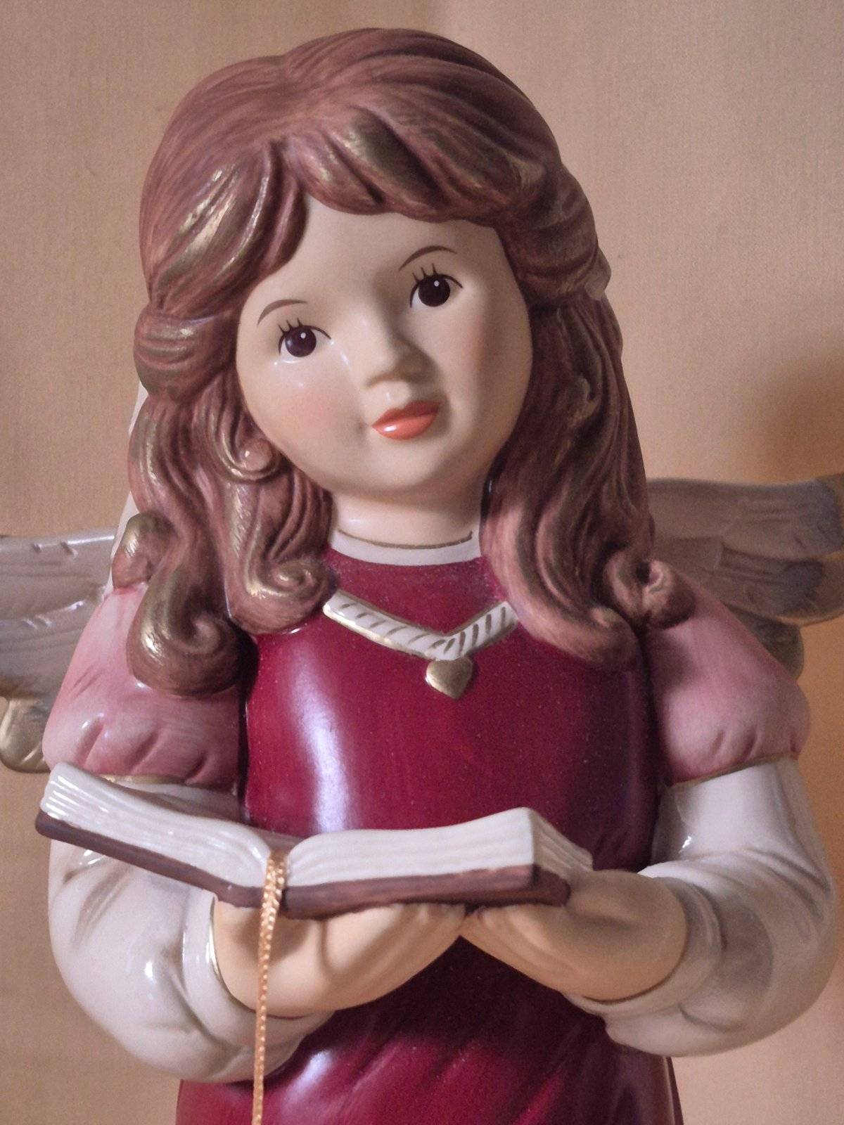 Goebel Porzellan  Engel "zauberhaftes Weihnachtsmärchen" 41631 Engel mit Buch