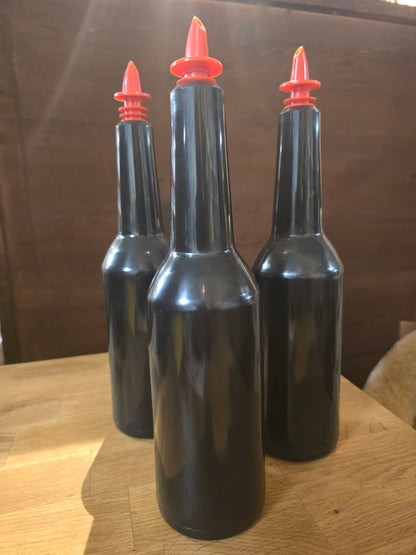 3x Bar Trainingsflaschen Kunststoff schwarz Flair Bartender Ausgießer rot Set
