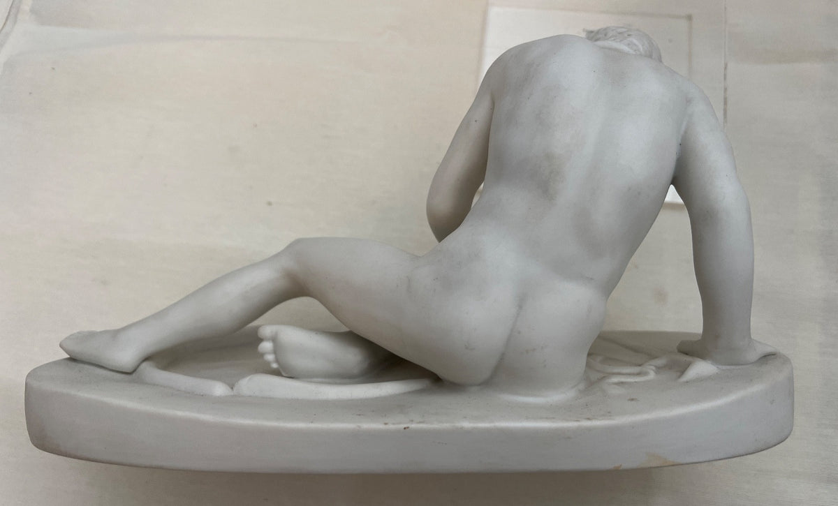 Porzellan Figur, liegender männlicher Akt,  wie Jugendstil,  weiß matt