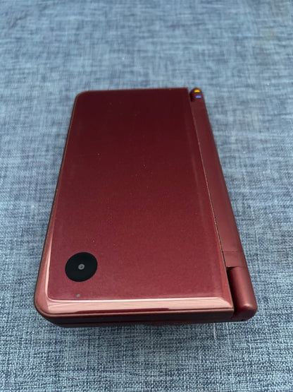 Nintendo DSi XL , OVP, Ladekabel,  2x Spiele, ohne Stift, Bordeauxrot