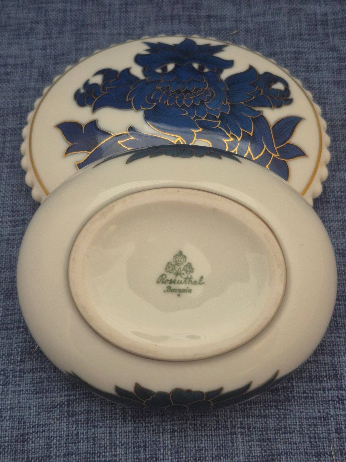 Rosenthal Bavaria Porzellan Deckeldose oval Drache in Blau und Gold Antik