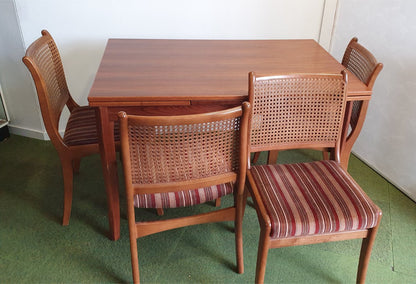 Esstisch ausziehbar + 4 Stühle Teak Wienergeflecht  60/ 70er Jahre