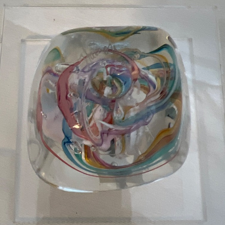 Glas Briefbeschwerer, Paperweight, Farbwirbel, mundgeblasen, Deko