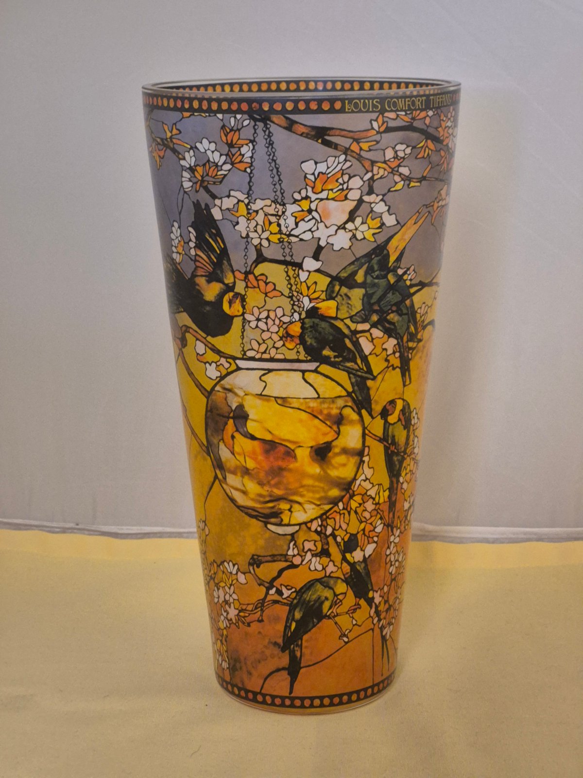 Goebel Artis Orbis - Louis Comfort Tiffany -Parakeets Vase