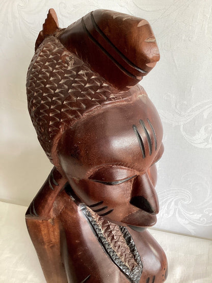 Afrikanische Holzbüste Frau handgeschnitzt Stammeskunst Skulptur Schnitzerei
