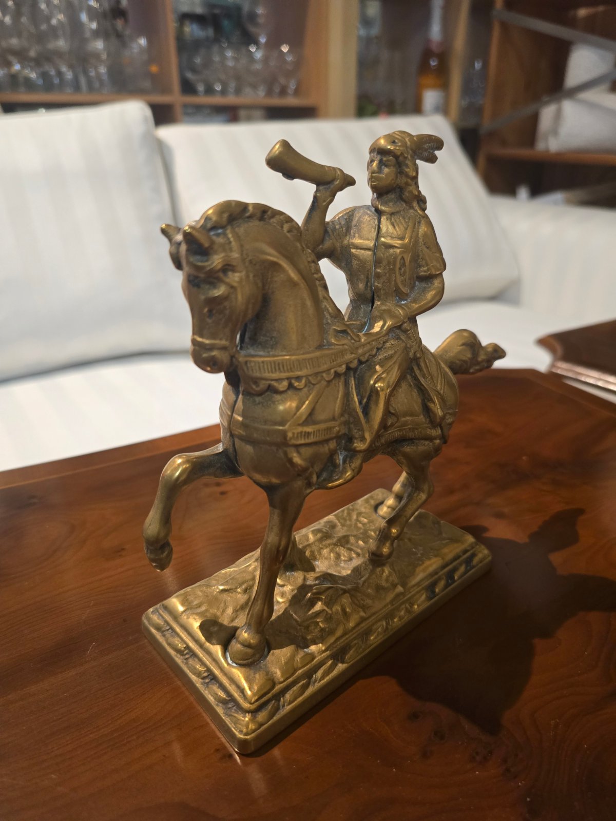 2 Messingfiguren Reiter zu Pferd mit Trompete Historismus/ Falken