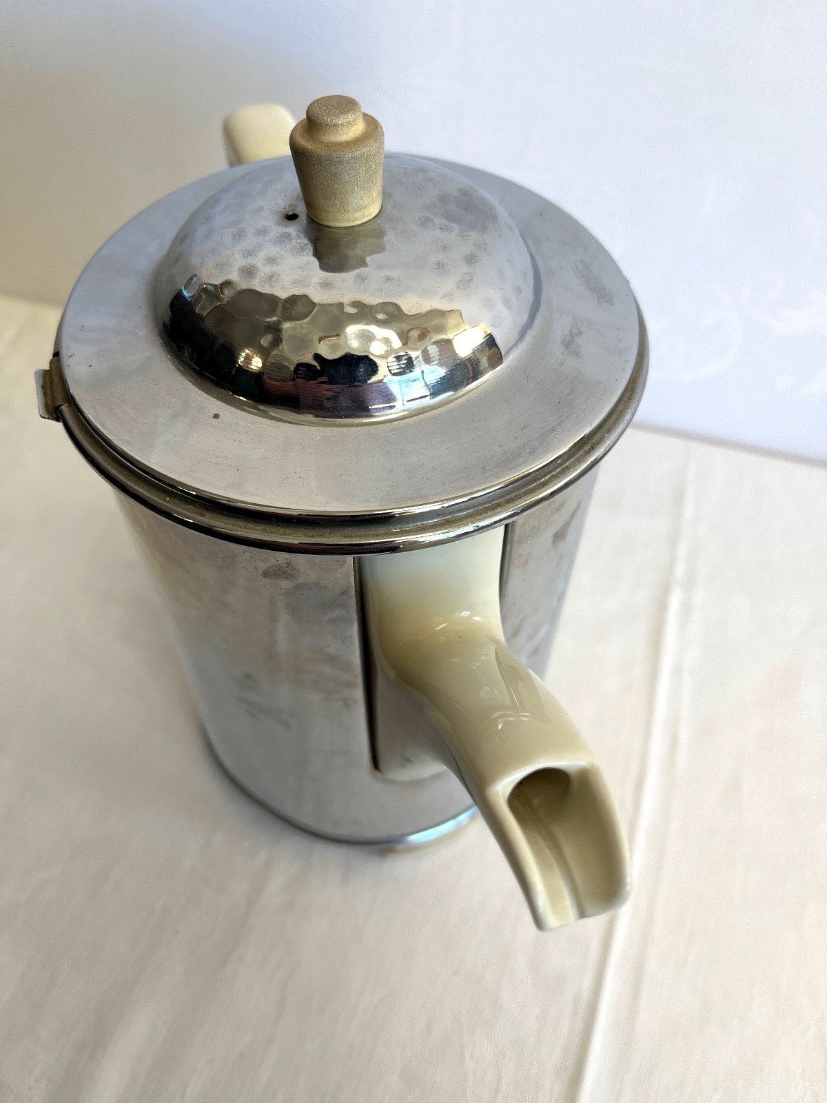 Thermisol Teekanne Kaiser Porzellan Chrom Vintage Wärmebehälter gehämmert Retro