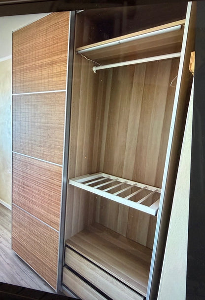 IKEA PAX Kleiderschrank Schiebetüren Bambus-Optik Holz beige braun 2017