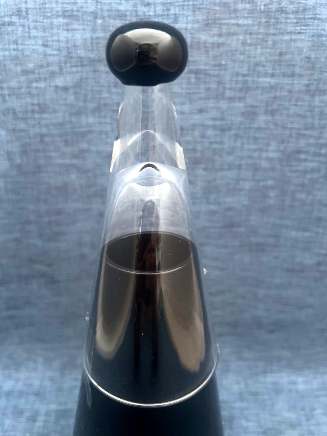 Nuutajärvi Glas-Karaffe, konisch, schwarz Finland Sammlerstück Rarität 80er