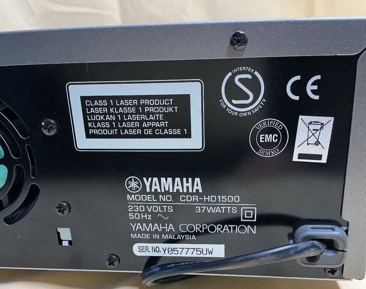 Yamaha CDR-HD1500 Natural Sound HDD CD Recorder Silber Hi-Fi gebraucht