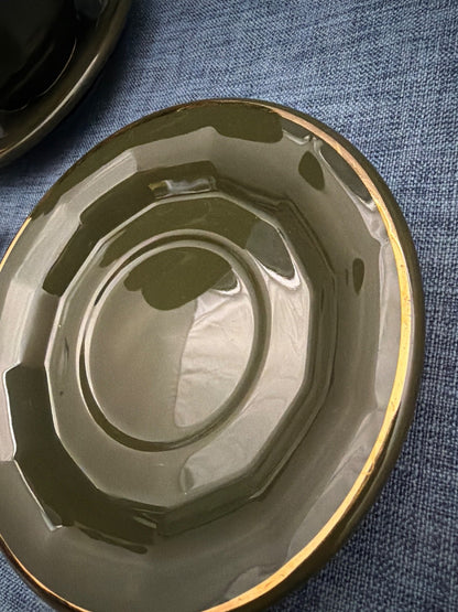 Pillivuyt France Kaffeetassen Set 4 Tassen + 4 Untertassen Porzellan Grün Gold