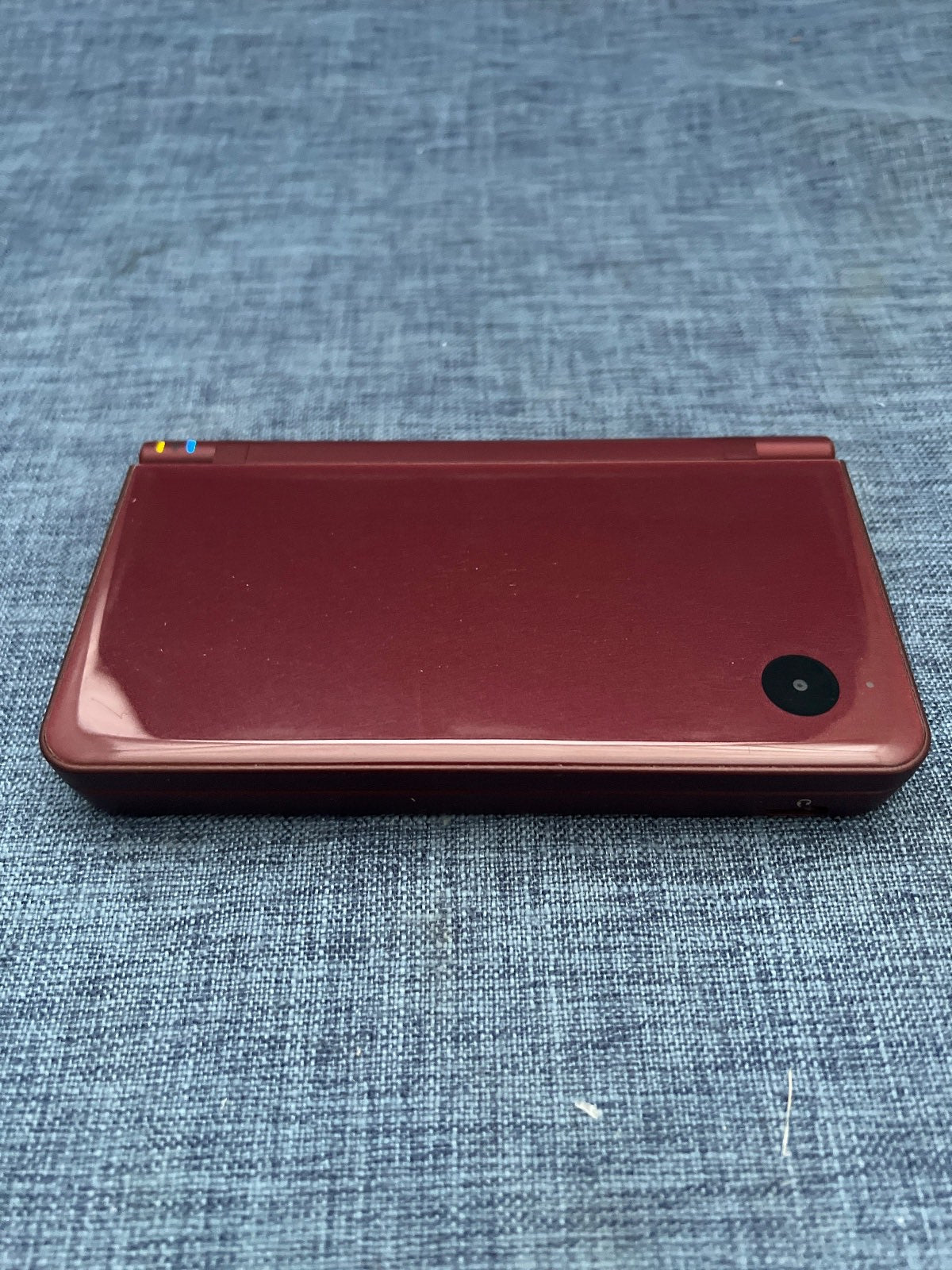 Nintendo DSi XL , OVP, Ladekabel,  2x Spiele, ohne Stift, Bordeauxrot