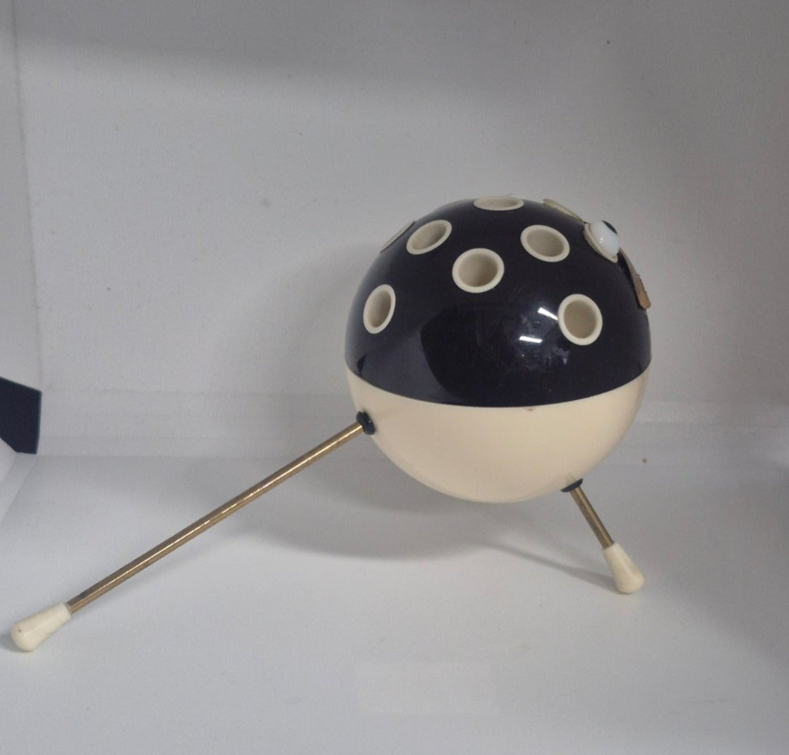 Smoker's Sputnik Kugelaschenbecher Zigaretten- o. Stifthalter Space Age 60/70er