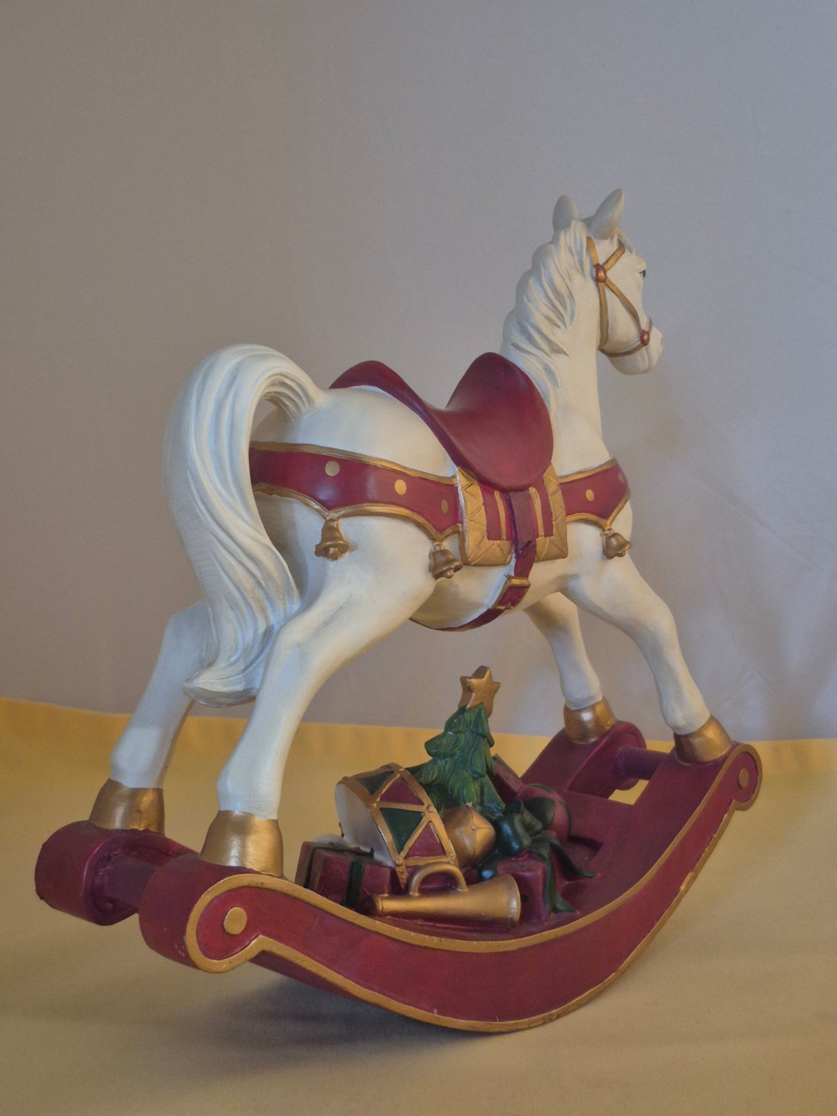 Villeroy & Boch - weihnachtliches Schaukelpferd - 32 cm hoch -