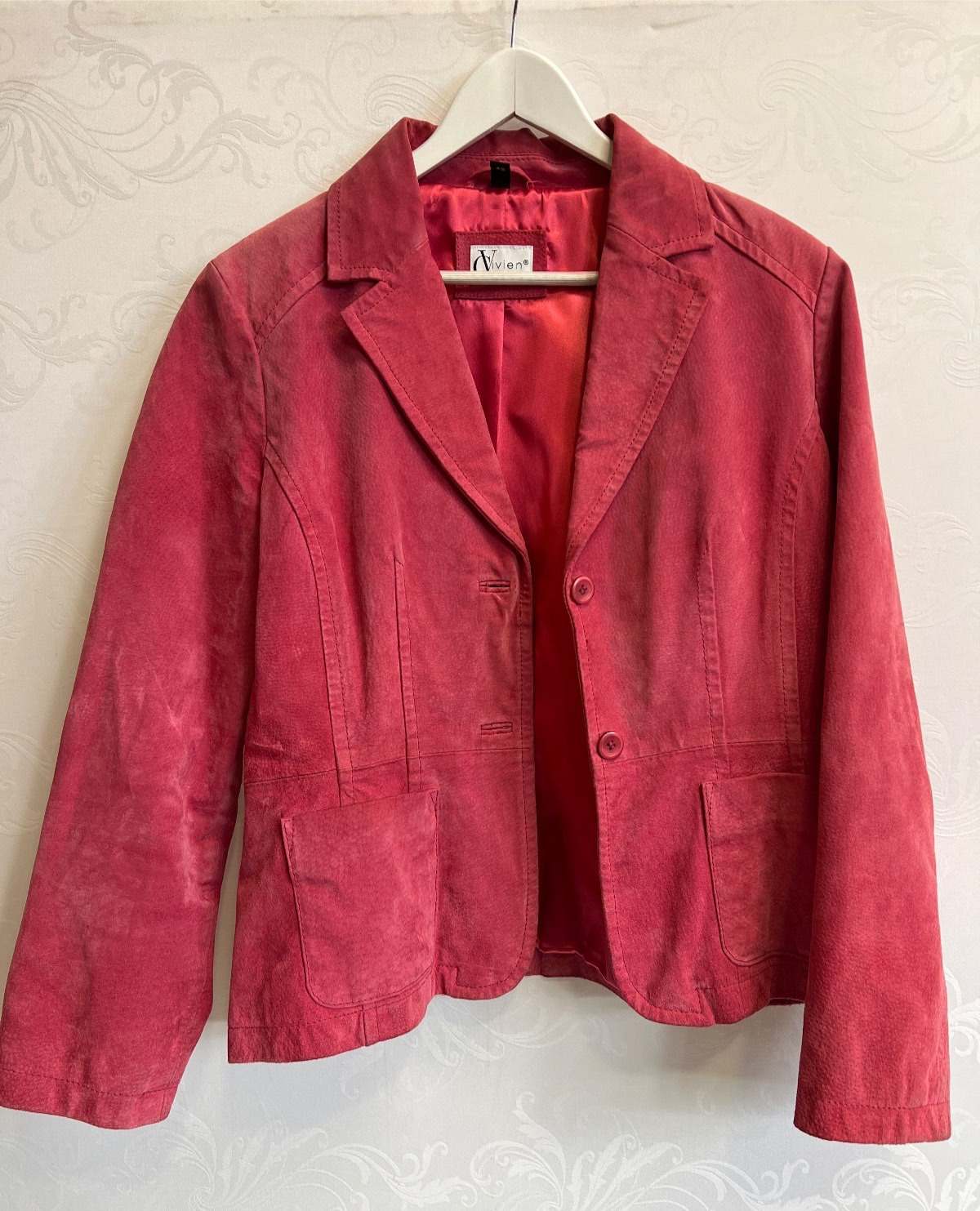 Vivien Caron Damen Velourleder Blazer Jacke rot Gr. 42 gefüttert