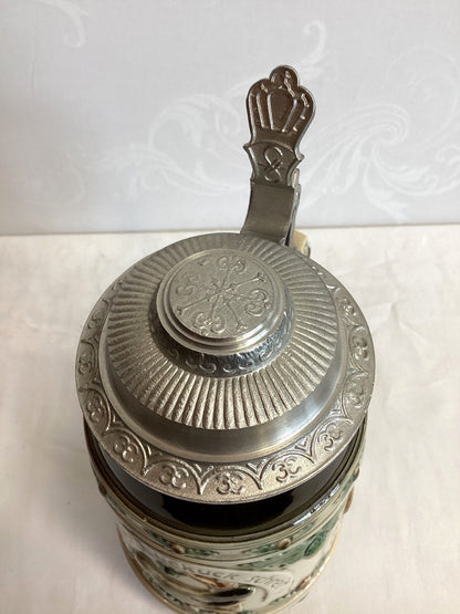 Antiker Bierkrug Keramik Zinndeckel Jagdmotiv Auerhahn Kuckuck Hase Relief