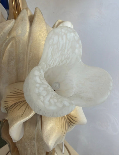 Tischlampe Iris Blüten Keramik Gips creme gold Landhaus Shabby Vintage