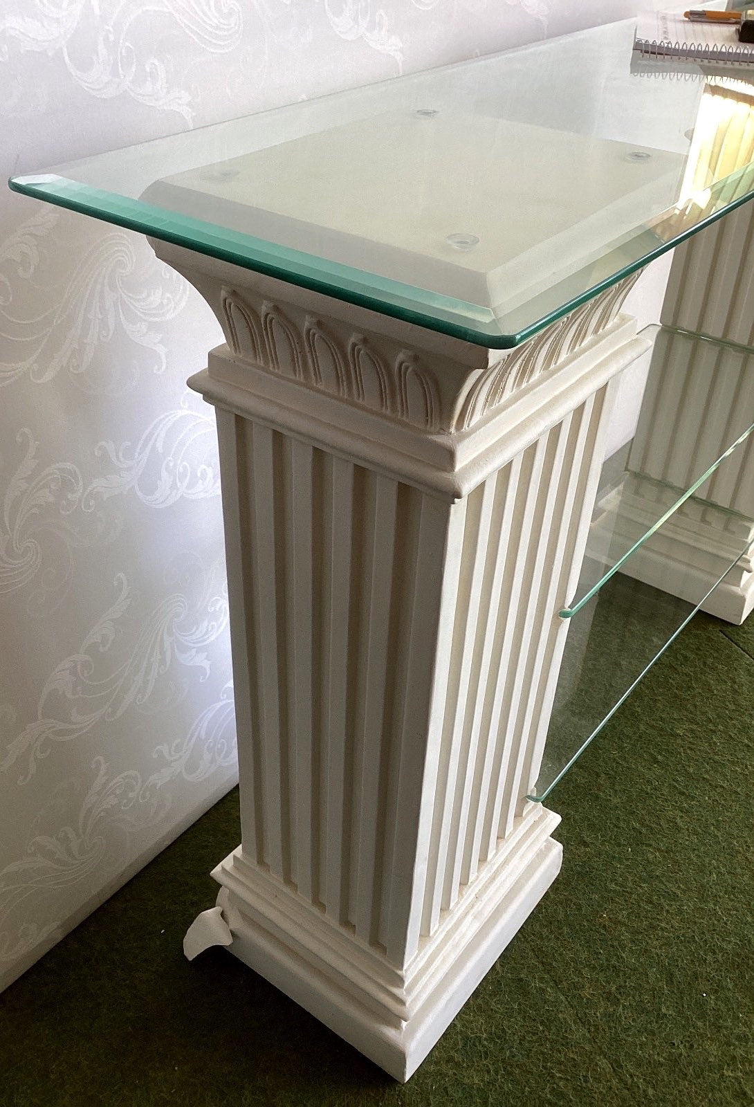 Konsolentisch Säulen Glasplatten antik Stil weiß Sideboard Regal Konsole