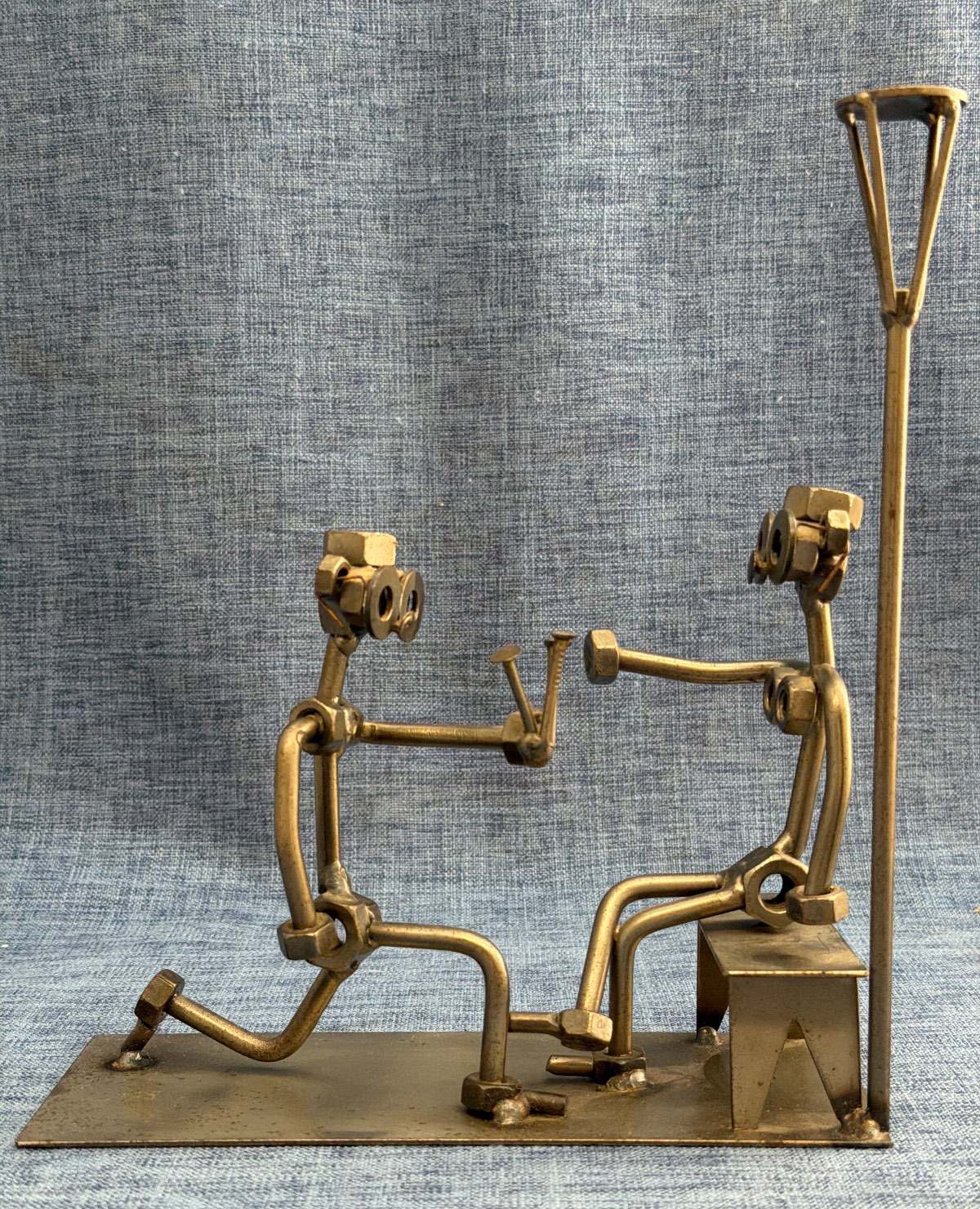 Metall Skulptur Heiratsantrag Schrauben Figuren Kunstobjekt   Geschenk