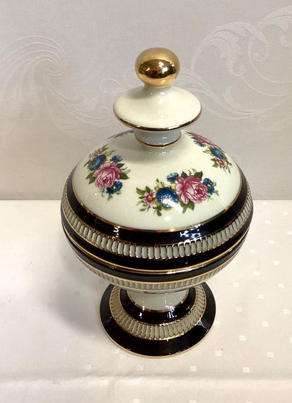 Porzellan Deckeldose Bonbonniere Blumendekor Kobaltblau Gold m. Fuß, H 22cm