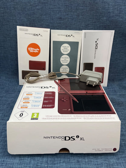 Nintendo DSi XL , OVP, Ladekabel,  2x Spiele, ohne Stift, Bordeauxrot