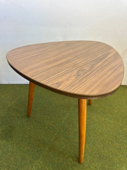 Beistelltisch Dreibein Holz+Furnier Nierenform Mid Century 50er/60er Jahre