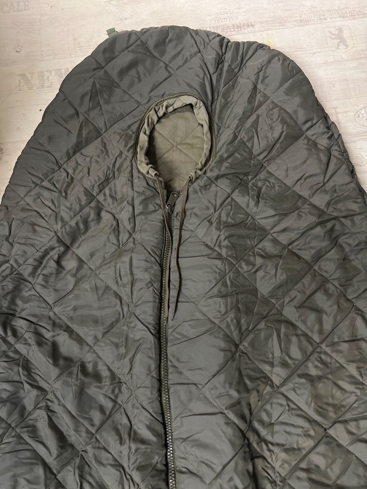 Bundeswehr Mumien-Schlafsack, Oliv, Gr.3, 1986, Maquette-Laned mit Packsack