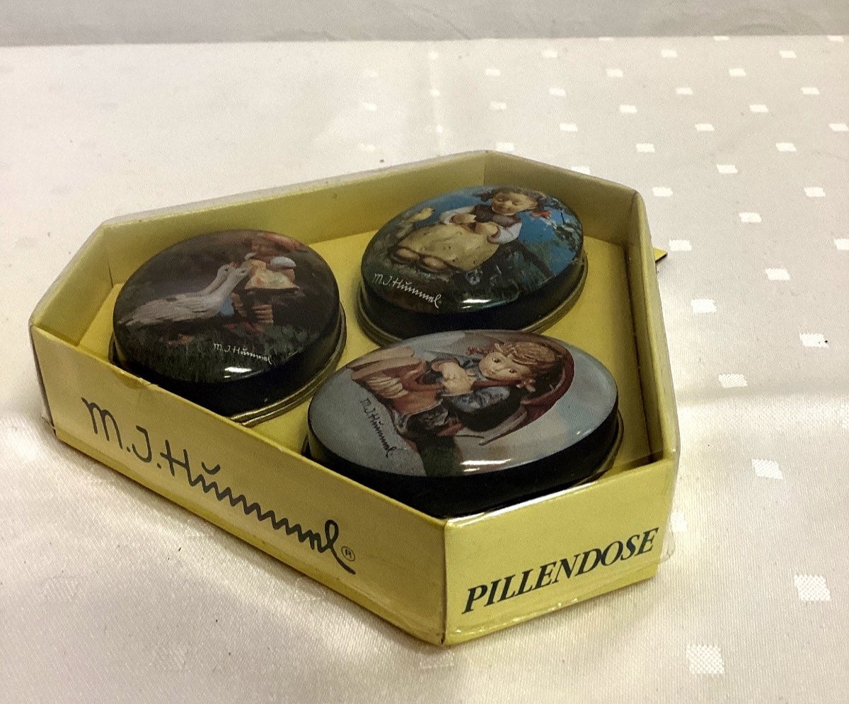 M.I. Hummel Pillendose Pillbox 3er Set Tin Box Vintage OVP Sammler