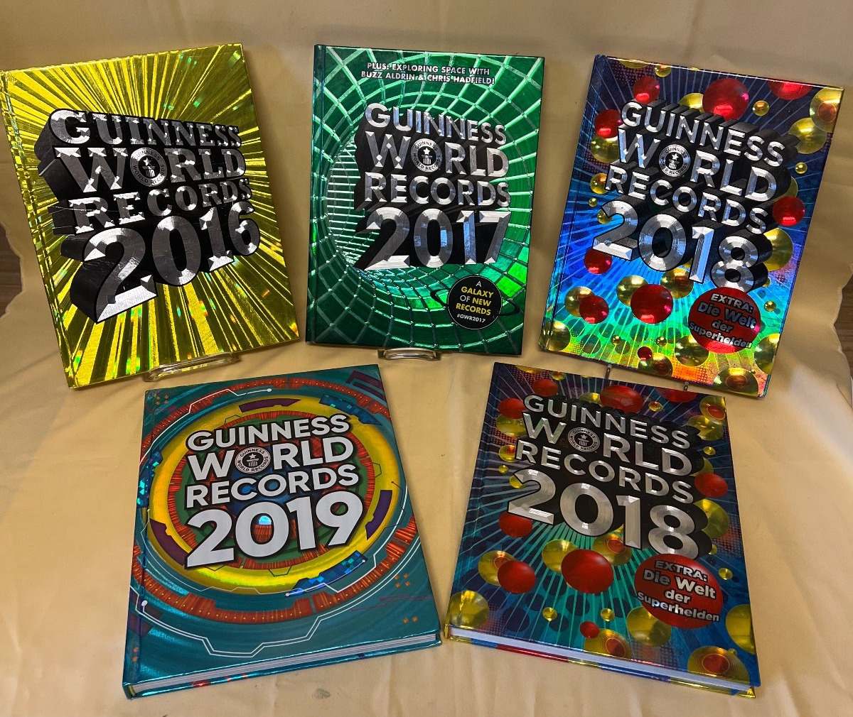 Guinness World Records Konvolut  2012 bis 2019 – 8 Bücher