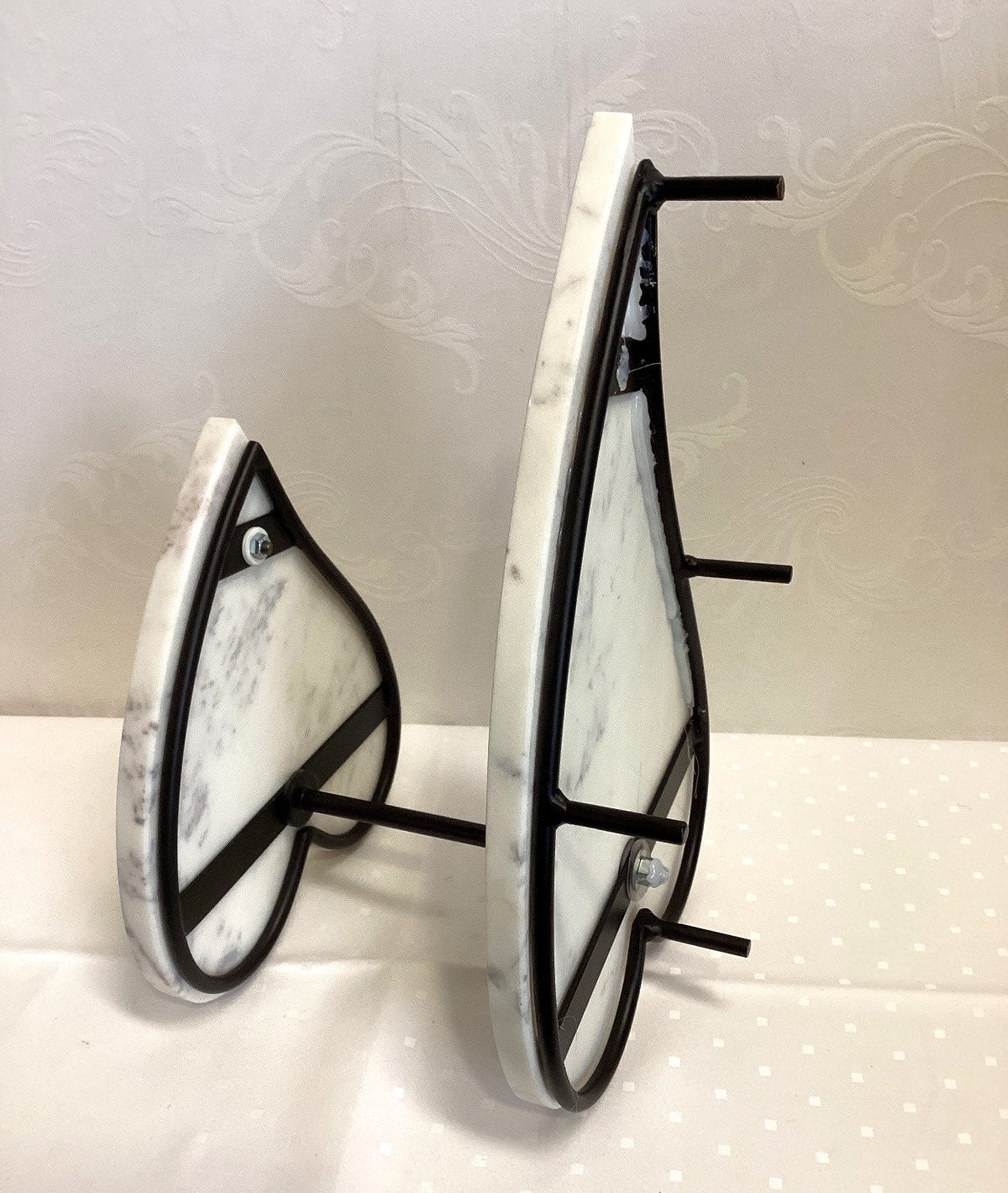 Etagere 2-stöckig Marmor Herzform schwarz Metall Servierständer Cakestand