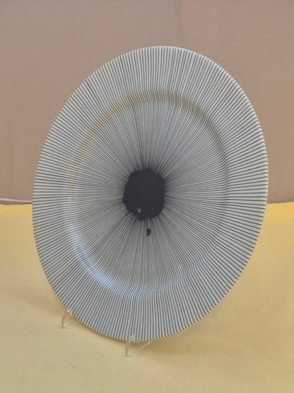 TAÏTÙ Computer 1987 Emilio Bergamin Italy Designteller Porzellan schwarz weiß