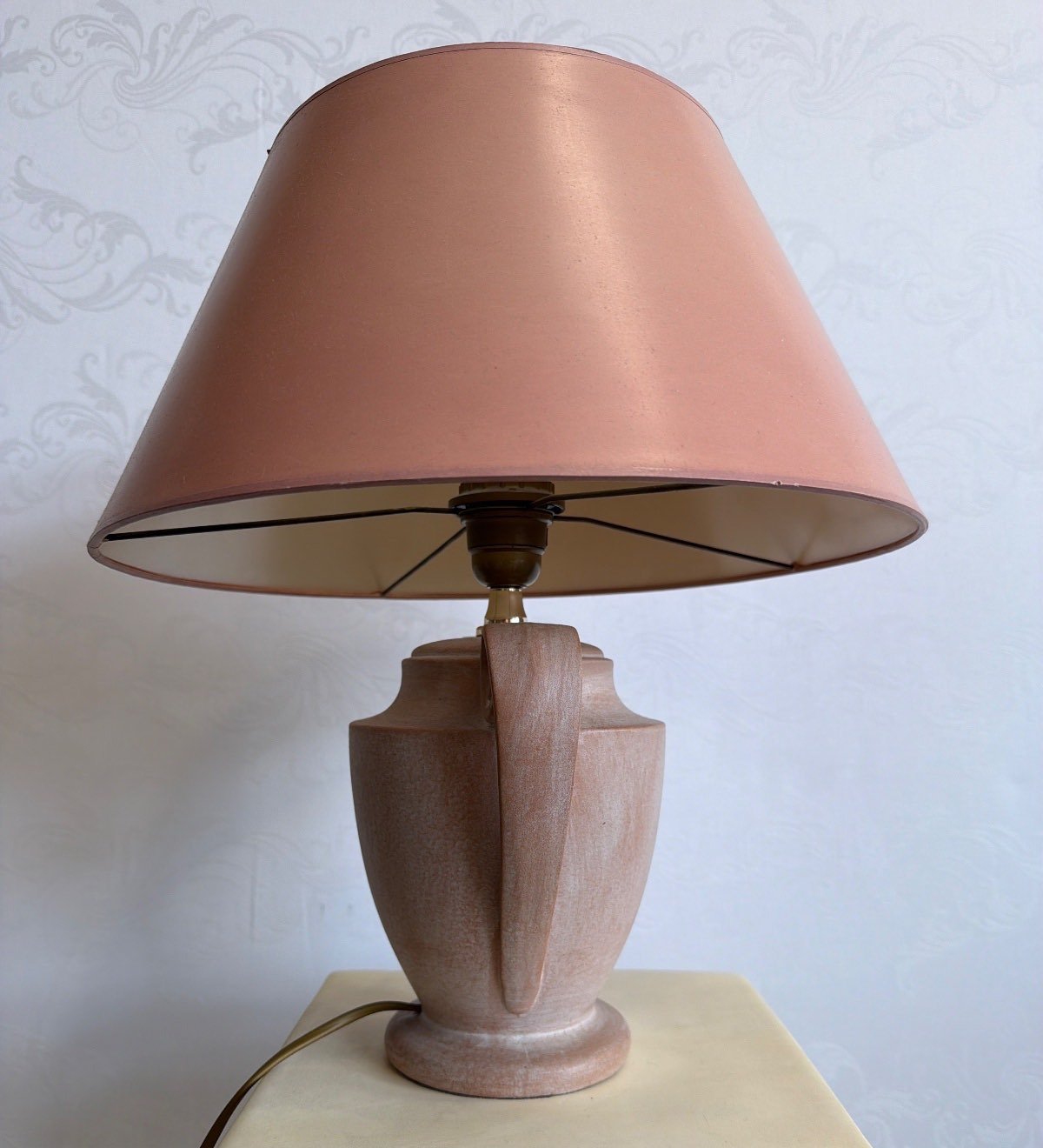 Tischlampe Keramik Amphore Henkel rosa altrosa Lampenschirm  Vintage