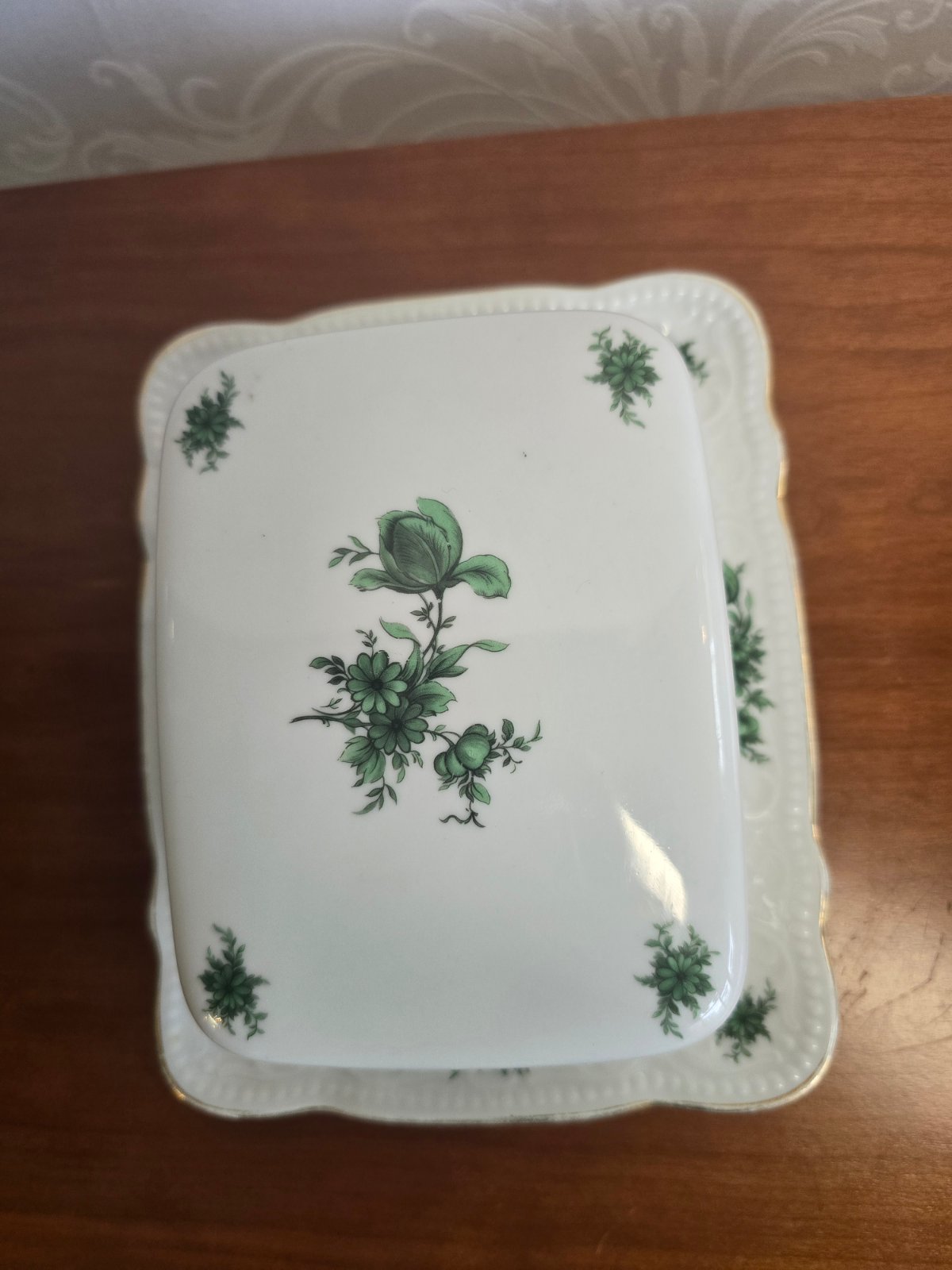 Seltmann Weiden Bavaria Butterdose Porzellan grünes Blumendekor Goldrand vintage