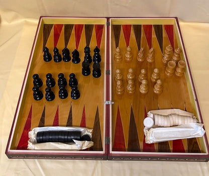 Schach - Backgammon - Dame - 3in1 -  Holz, klappbar, aufwendige Gravuren