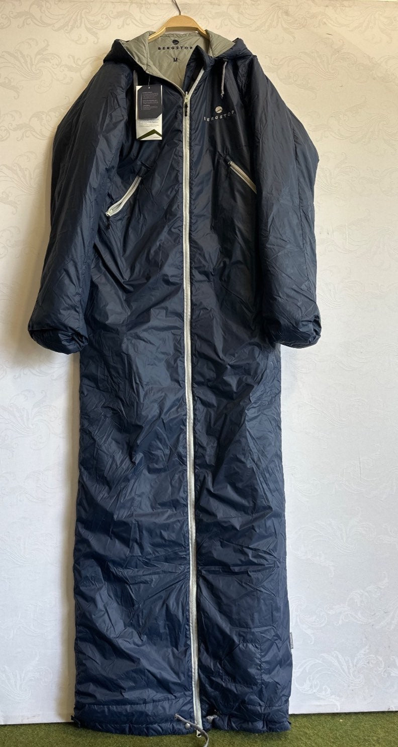 Bergstop CozyBag LIGHT Schlafsack-Anzug Gr. M Navy Blue Grey NEU mit Etikett