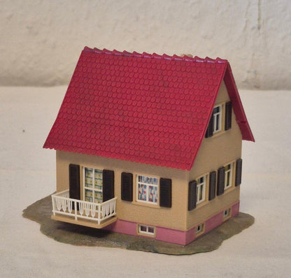 Faller - B210 - Siedlerhaus Modellhaus Einfamilienhaus H0 - montiert -