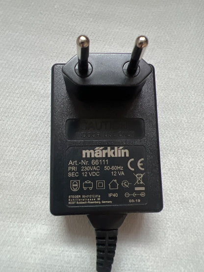 Märklin Fahrregler 67020 + Netzteil 66111 Controller Modellbahn Set 11V
