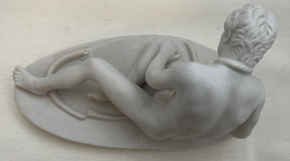 Porzellan Figur, liegender männlicher Akt,  wie Jugendstil,  weiß matt