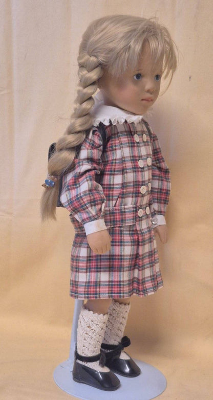 Götz Designer Puppe Fanouche Mädchen Zöpfe  kariertes Kleid OVP ca 46 cm