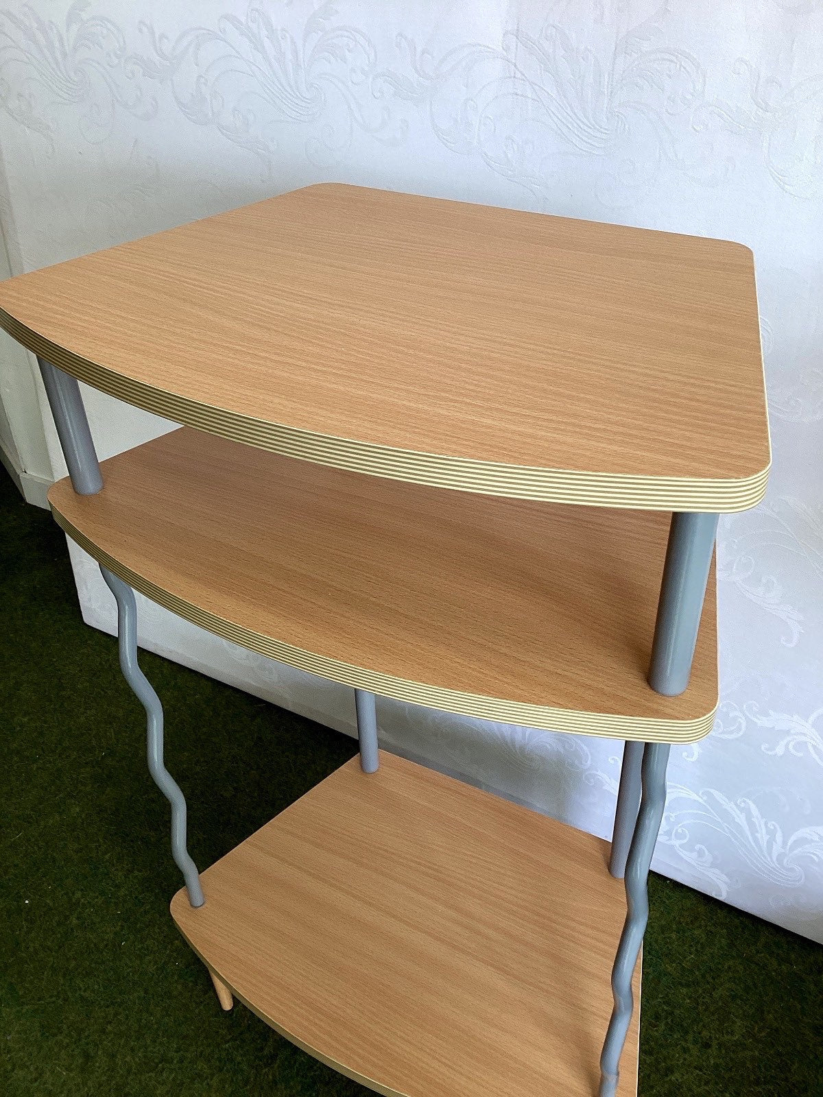 3-stufiges Eckregal Beistelltisch Holzoptik grau Buche Retro Design Standregal