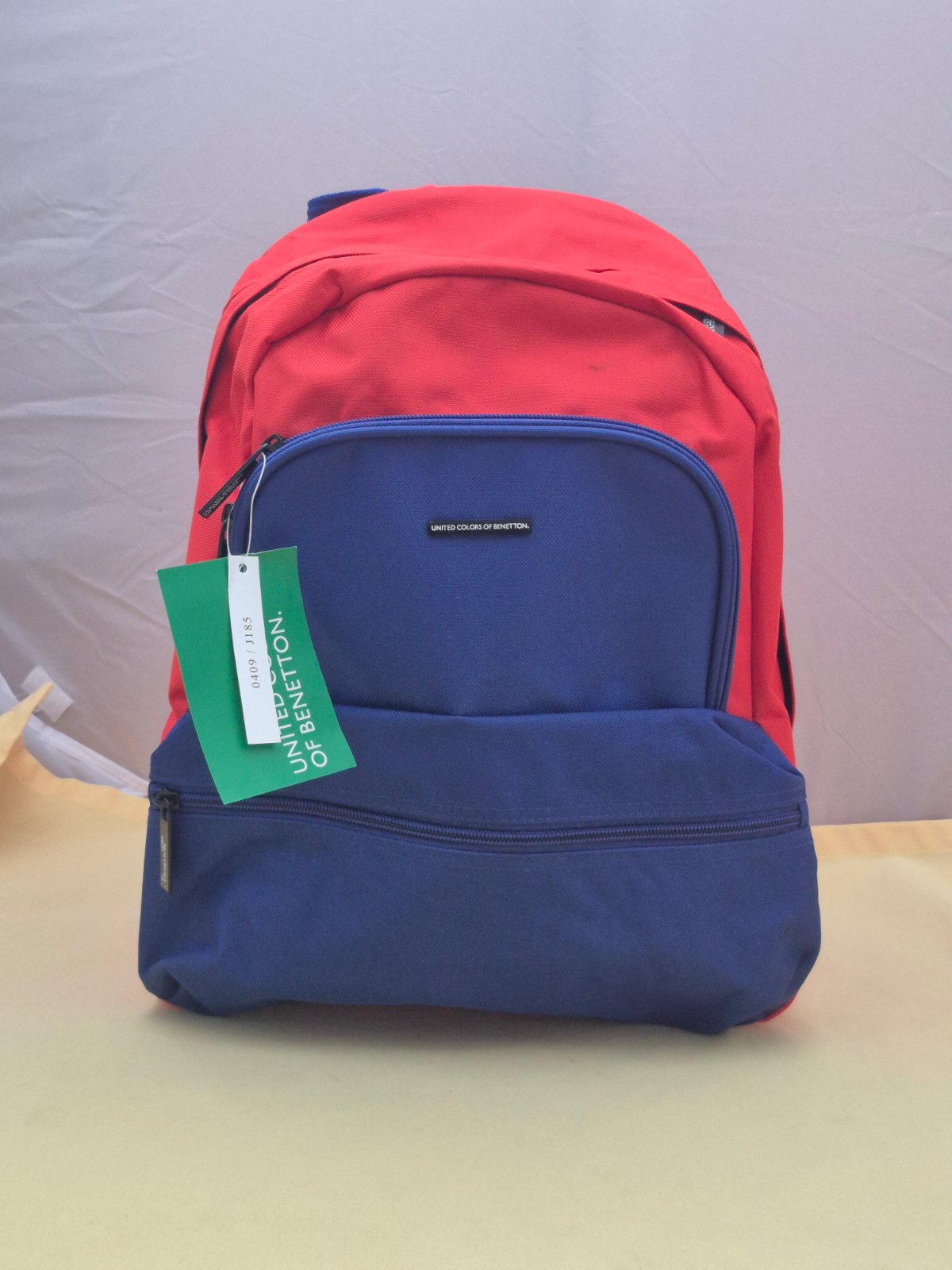 United Colors of Benetton Rucksack Rot Blau Schule Sport NEU mit Etikett